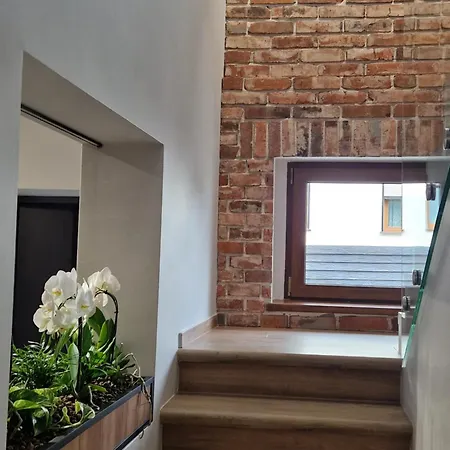 Apartamenty-Dom Pod Sosna Gniezno Exterior photo