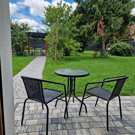 Apartamenty-Dom Pod Sosna Gniezno Exterior photo