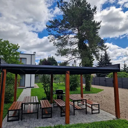 Apartamenty-Dom Pod Sosna Gniezno Exterior photo